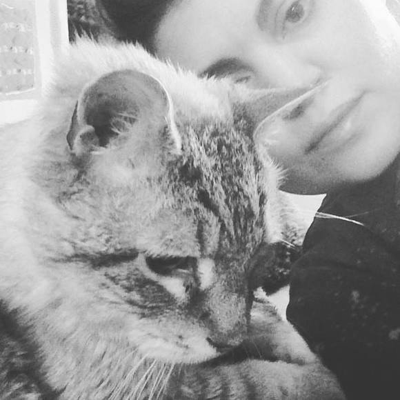 Meet your Posher, Eve - Picture 1 of 1